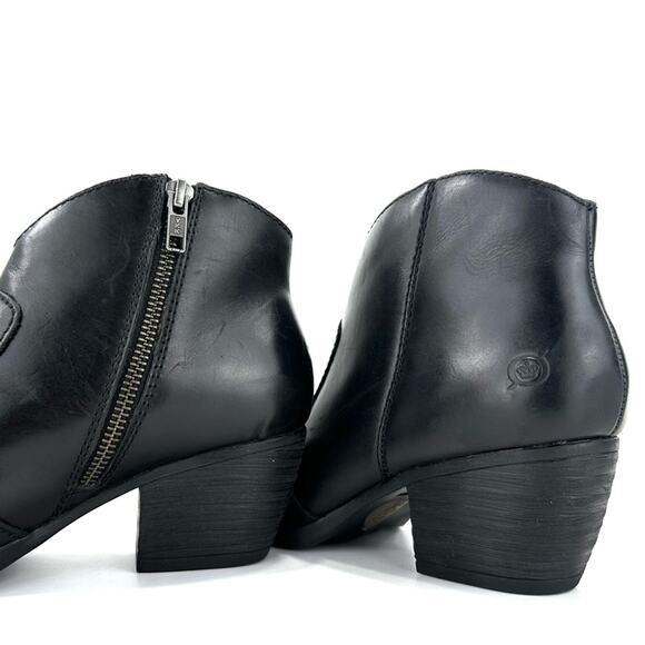 Born Women Black Western Ankle Boot Sz 8 Genuine Leather Cushioned Cowboy Bootie - Picture 12 of 15